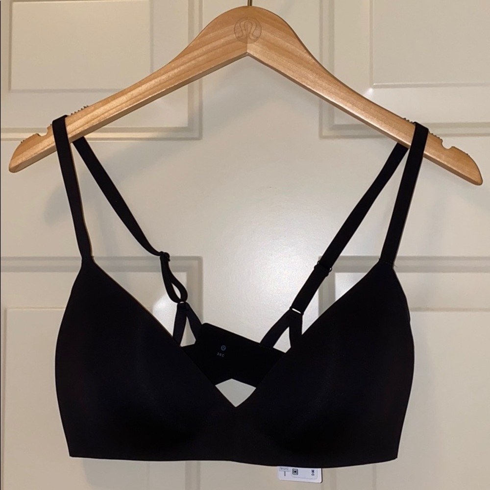 🍋 Lululemon Take Shape Bra Black 36c